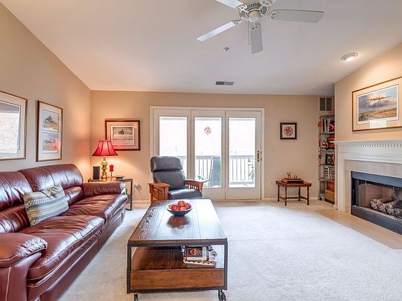 3rd image of 6109 Wigmore Ln Unit K
