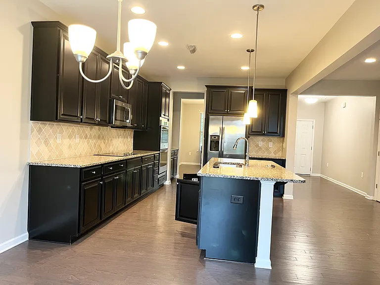 329 Reezy Ln — Photo 13