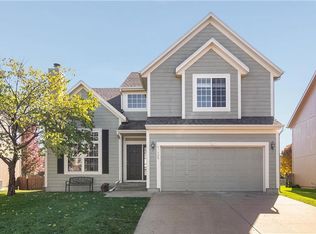 16409 W 156th Ter, Olathe, KS 66062