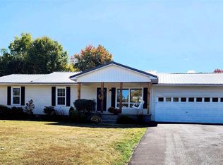 620 Mount Pelia Rd, Martin, TN 38237