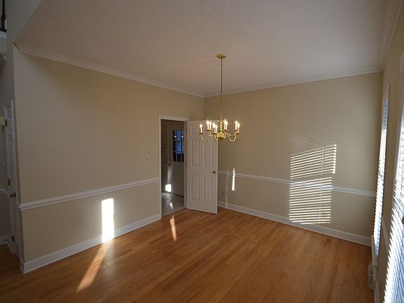 2nd image of 2851 Colony Woods Dr