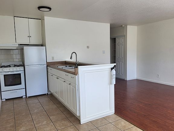 2nd image of 1818 7th Ave