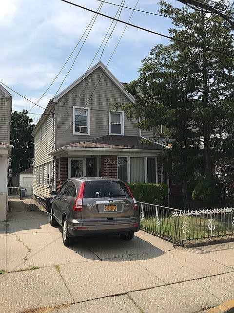 1st image of 1344 E 59th St
