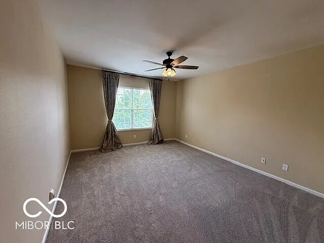 15538 Smithfield Dr — Photo 3