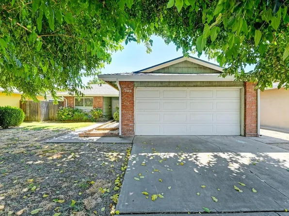 1045 Charles St, West Sacramento, CA 95605