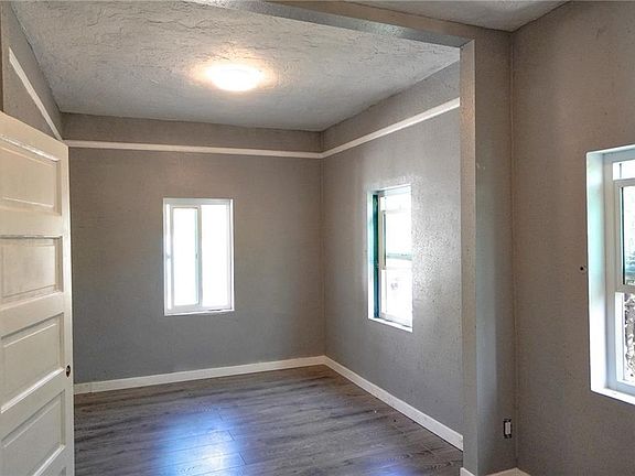 3rd image of 839 N K St #1 & 2