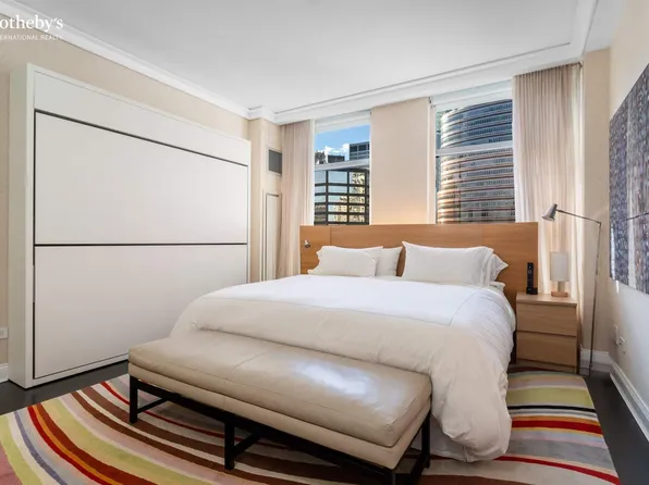 250 East 54th Street image 13 of 21