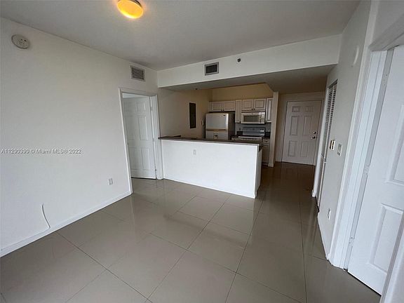 3rd image of 1 Glen Royal Pkwy APT 1513
