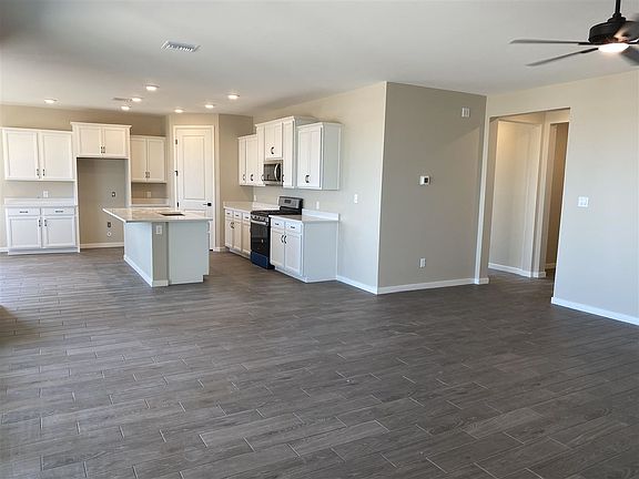 4th image of 7527 E 36th Pl