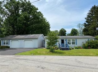 715 High St, Conneaut Lake, PA