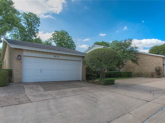 2nd image of 3711 Hulen Park Dr