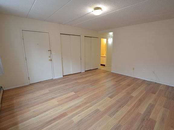 3rd image of 310 E 119th St APT 2