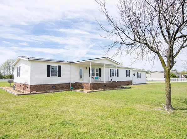 1121 Macedonia Rd, Edenton, NC 27932