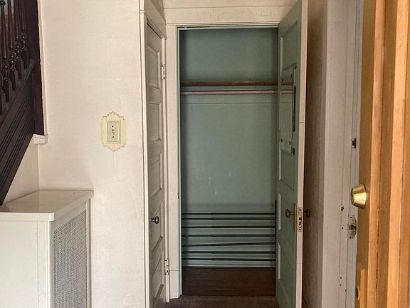 5th image of 1615 Central Ave