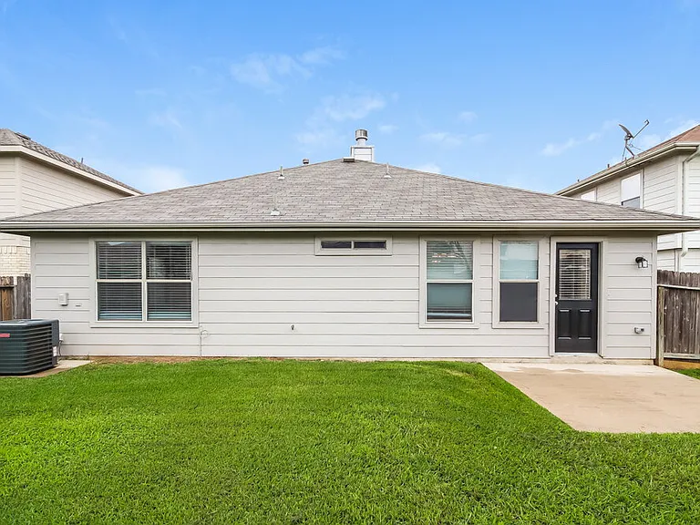 21007 Harvest Terrace Ln — Photo 16