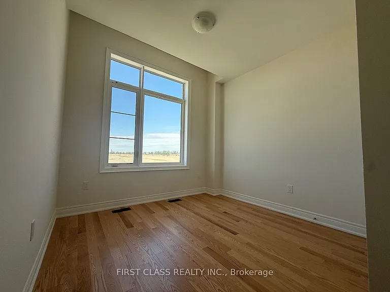 533 Vine Cliff Blvd — Photo 10