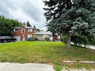 2430 King Rd, King, ON L7B 1J7