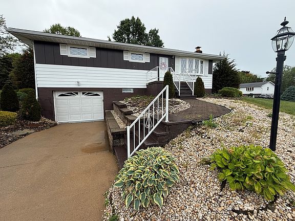 2nd image of 77 2nd Ave