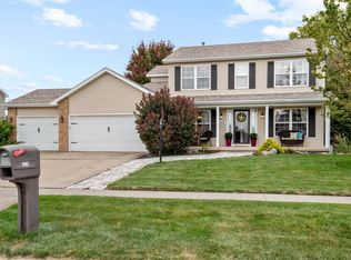 4518 Copper Ridge Rd, Champaign, IL 61822