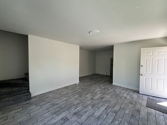 3rd image of 212 Hanby Ave #212