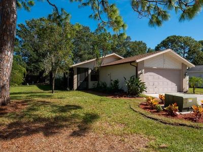 373 Bearded Oaks Cir, Sarasota, FL, 34232