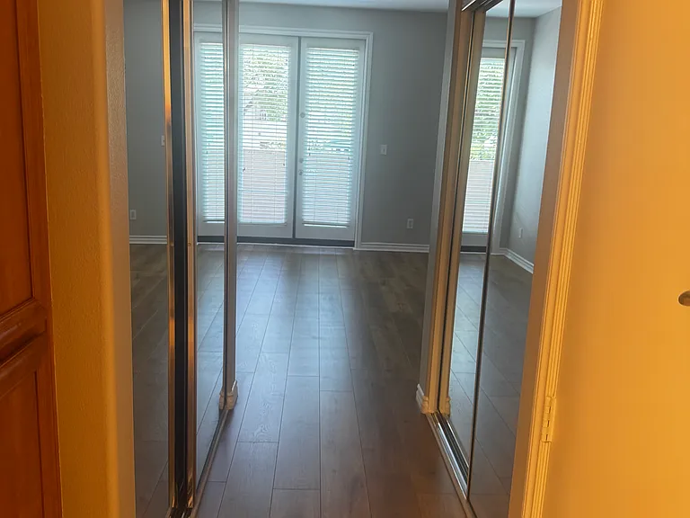 10715 Camarillo St #101 — Photo 4