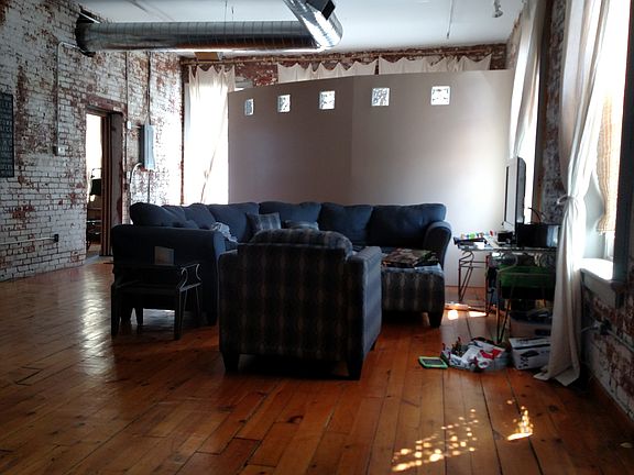 Living area 2