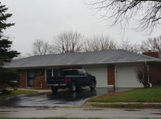 932 Sweetbriar Ave, New Whiteland, IN