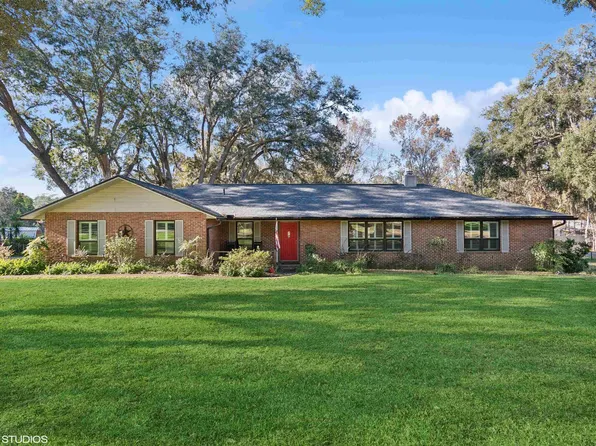 607 SE 28th Way, Melrose, FL 32666