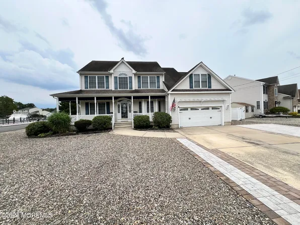 61 Parkers Point Boulevard, Forked River, NJ 08731