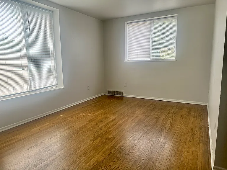 3805 Itaska St #4 — Photo 4