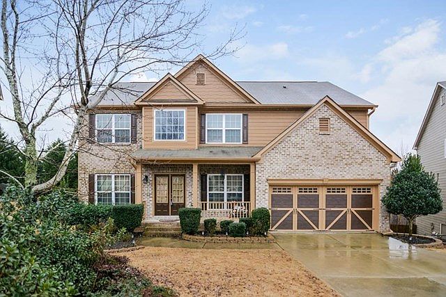 2nd image of 2425 Terry Ct