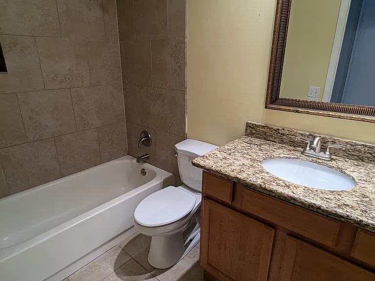 7935 Dartmoor Dr — Photo 13