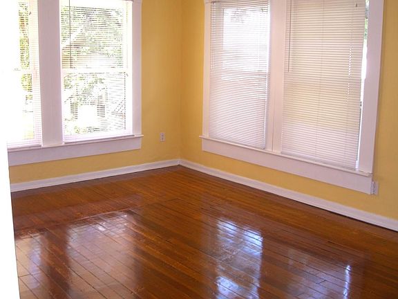 5th image of 1805 W Bristol Ave