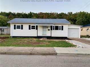 308 2nd Ave, Ripley, WV 25271