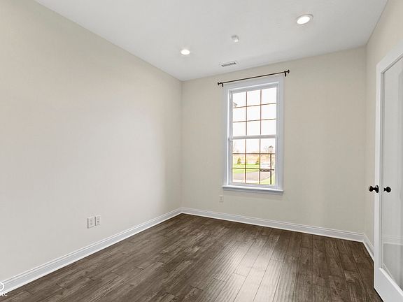 5th image of 4291 W 186th St