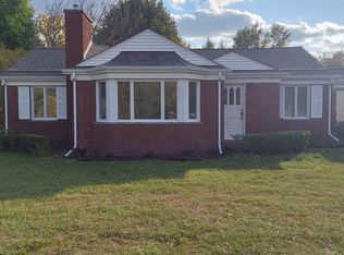 G3377 Mackin Rd, Flint, MI 48504