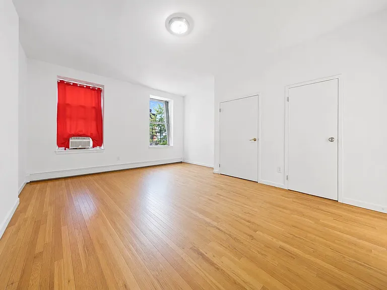 350 E 116th St #2 — Photo 14