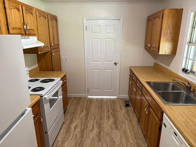 701 Forrest Rd — Photo 2