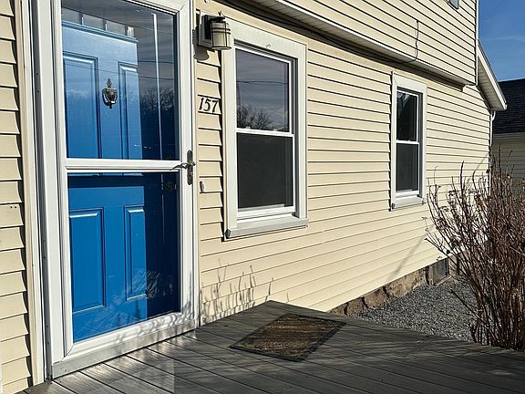 First floor/Front door