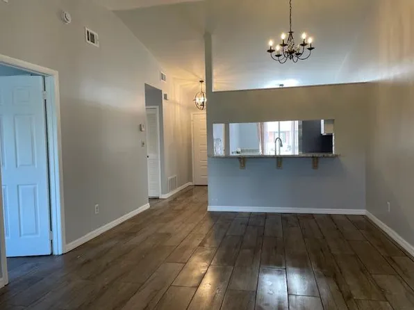 160 Clear Lake Cir, Sanford, FL 32773