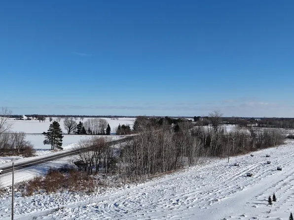 Highway 95, Roscoe, MN 56371