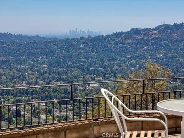 750 Galaxy Heights Dr, La Canada Flintridge, CA 91011