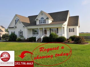 2370 Wheaton Village Dr, Greenville, NC 27858