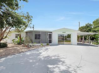 5039 Picture Ave, Holiday, FL 34690