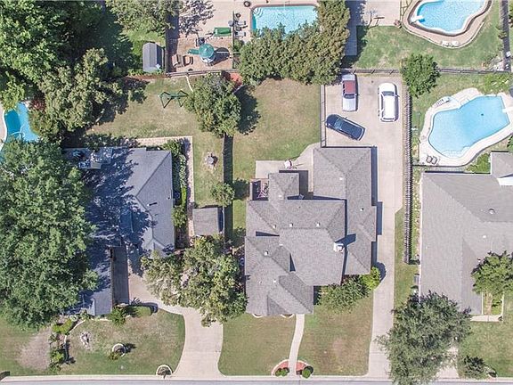 4th image of 603 Gunnison Dr
