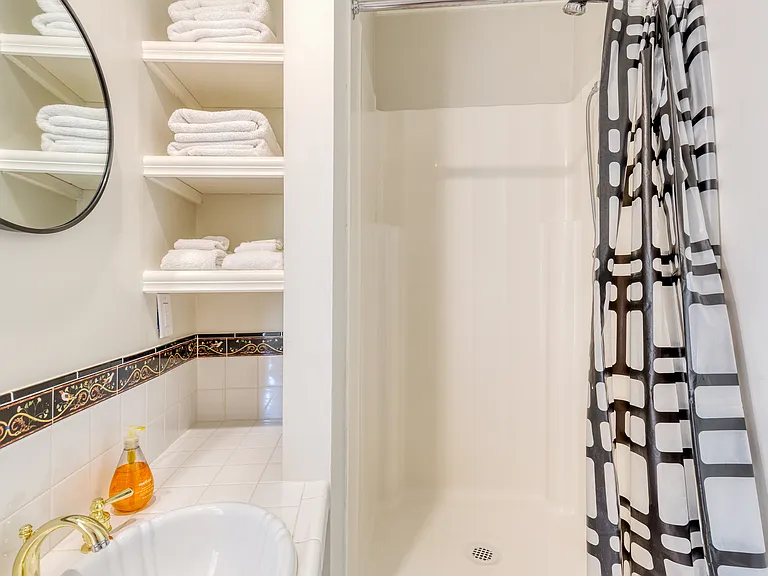 918 Edgecliff Dr #298 — Photo 36