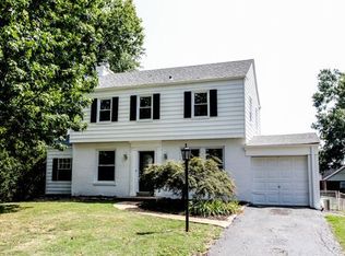 8006 Crestway Ave, Saint Louis, MO 63123