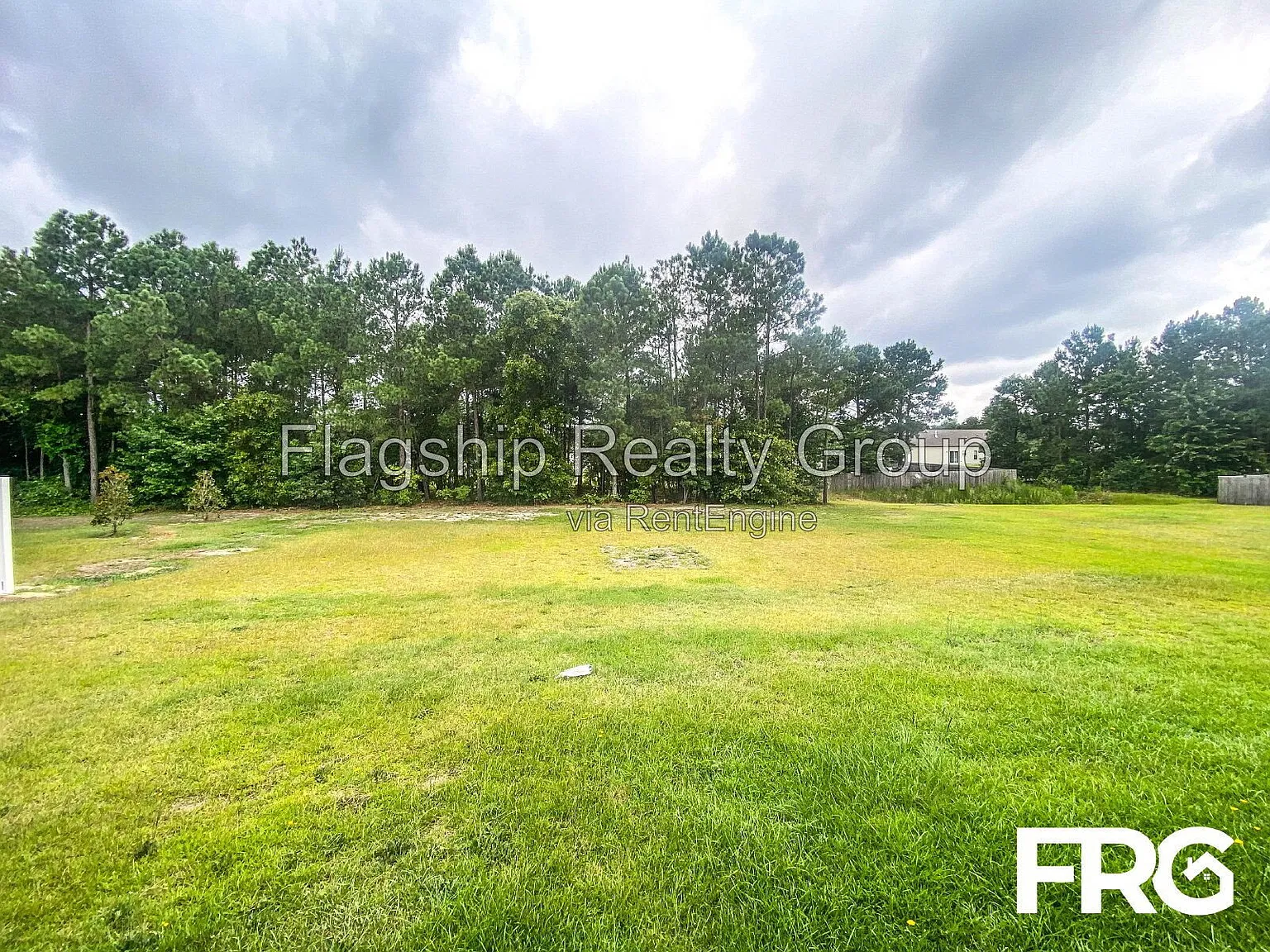 3 bed, 2.0 bath, 1384 sqft, $1,590 — Photo 4