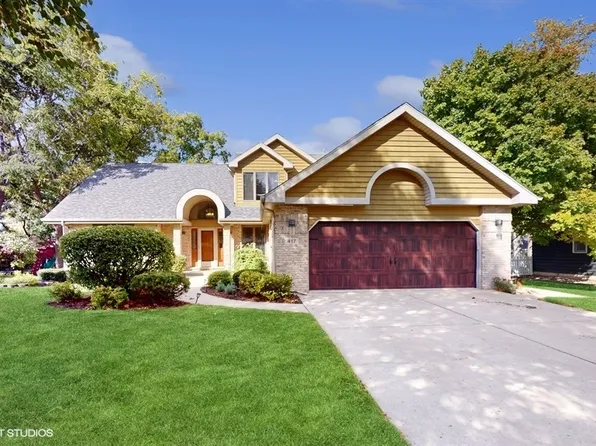 417 Blaine Ave, Peotone, IL 60468